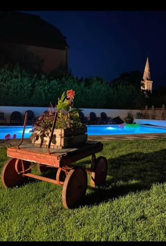 la maison porte bonheur chambre d'hôte Thélien