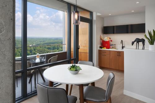 Iekārtas, The Watermark Hotel in Tysons (VA)
