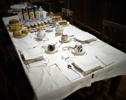 Restorāns, Cascina Creusa B&B in Pocapaglia