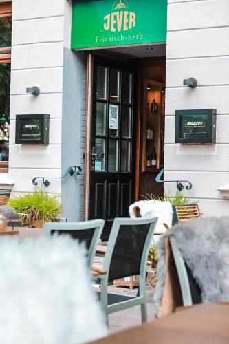 外部景觀, Hotel Schwarzer Adler Jever in 耶費爾
