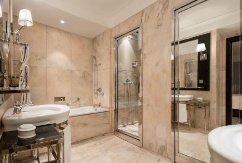 Four Seasons Hotel Ritz Lisbon - image 2