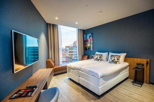 314862302 Van der Valk Hotel Amsterdam Zuidas -Rai