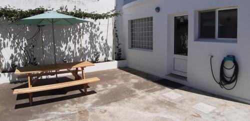 Adamas Bed & Breakfast 5