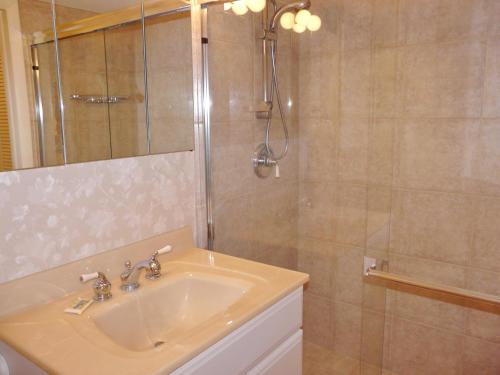 848 Buttonwood Court - image 13