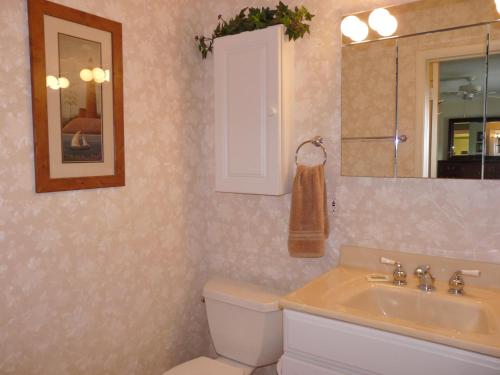848 Buttonwood Court - image 12