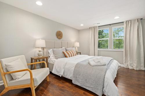 The Kensington - LAKE VIEW HOME - Easy Access MTB Trails - image 4