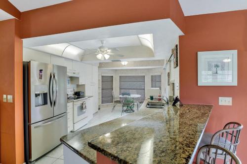 581 Fieldstone Drive - image 13