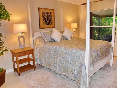 264 Castaways Street - image 12
