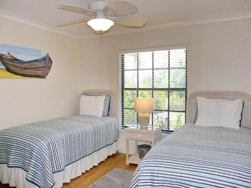 585 Somerset Court - image 11