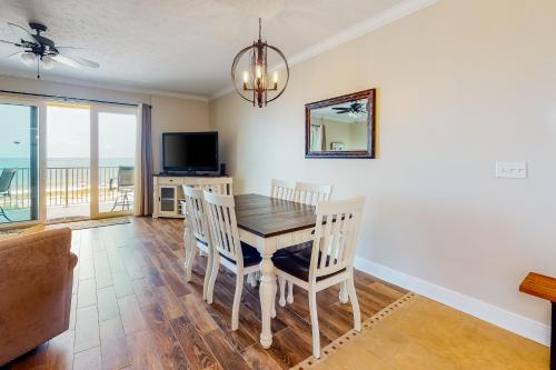 Summerhouse 402 - main image