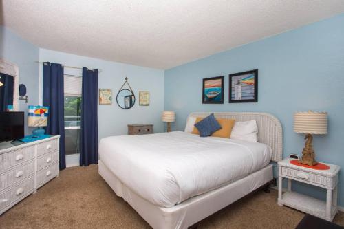 Islander Beach Resort Unit 201 - image 11
