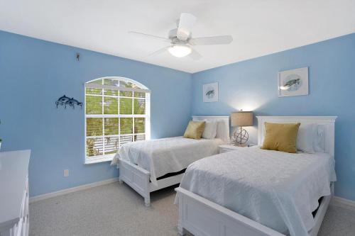 Shalimar Waterfront Pool Home - image 14