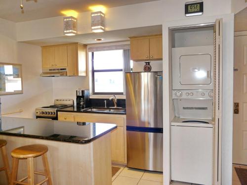 Anglers Cove E-504 - image 2