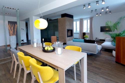 Vilnius Apartments & Suites - Gedimino avenue - image 12