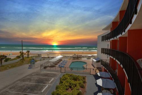 Cove Motel Oceanfront in Daytona Beach, USA