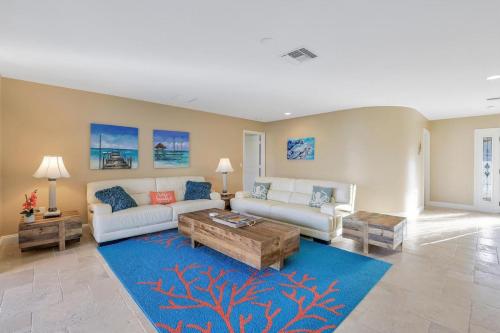 581 Spinnaker Drive - image 6