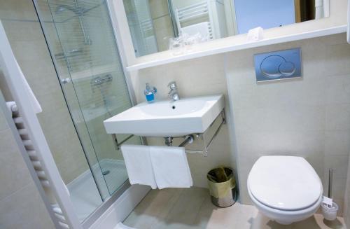 Superior Double or Twin Room - Park Side