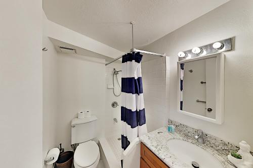 Hawaiian Monarch 801 condo - main image