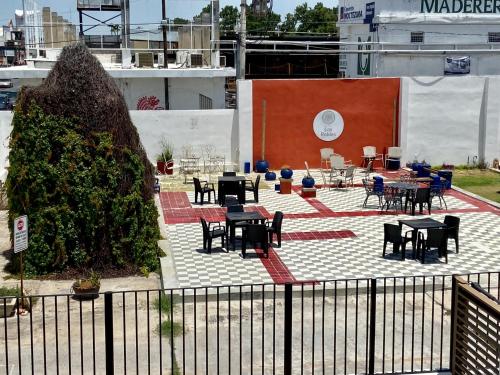 Atracciones, HOTEL LOS ROBLES in Nuevo Laredo