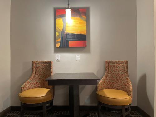 Holiday Inn Express & Suites Gonzales an IHG Hotel - image 7
