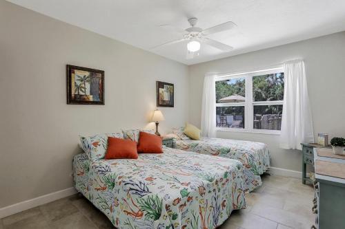 Skylark Avenue Pool Home - image 12