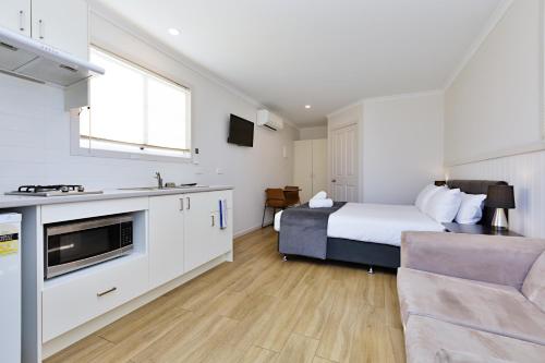 ห้องครัว, Gardenview in วางกาแรตต้า