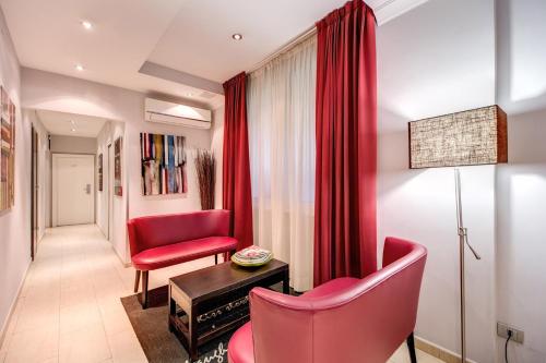 Target Inn - image 5