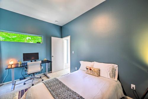 Seattle Retreat with Canal and Mountain Rooftop Views! Seattle Retreat with Canal and Mountain Rooftop Views!