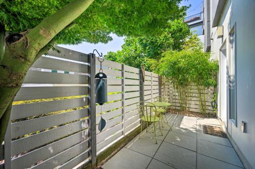 Seattle Retreat with Canal and Mountain Rooftop Views! Seattle Retreat with Canal and Mountain Rooftop Views!