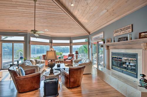 Rare Waterfront Chatuge Lake Gem with Hot Tub! - image 4
