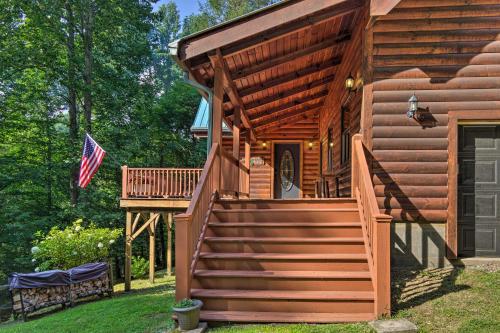 7 Mi to Ski Slopes Mars Hill Cabin with Hot Tub! in Marion (NC)