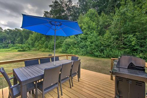 Secluded Cabin with Fire Pit Steps to Lake! - image 7