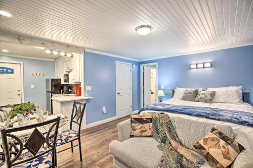 Updated Williamstown Apartment with Kitchen! in Williamstown, USA