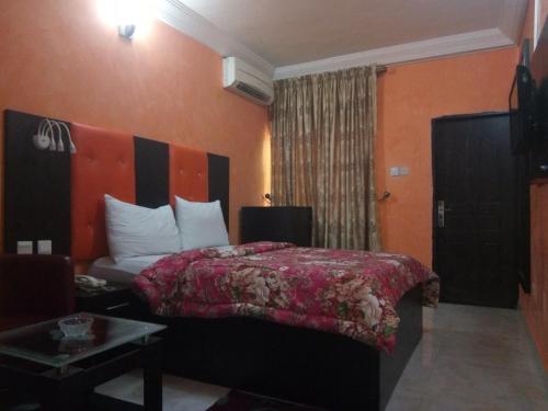 hotel photo