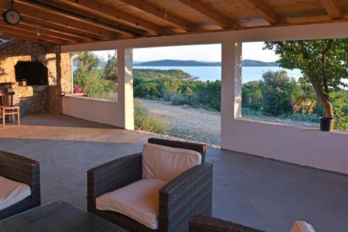  Robinson home in Pašman with Seaview, Terrace (4654-1) in Pašman