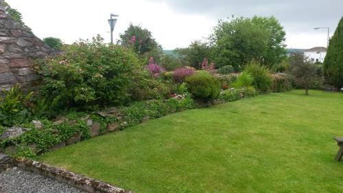 Townstal Farmhouse - image 10