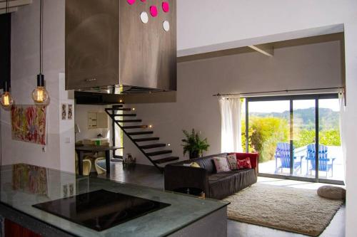 Private Villa with pool and magnificent view in Batalha