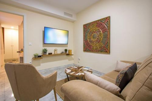 One-Bedroom Apartment image 9