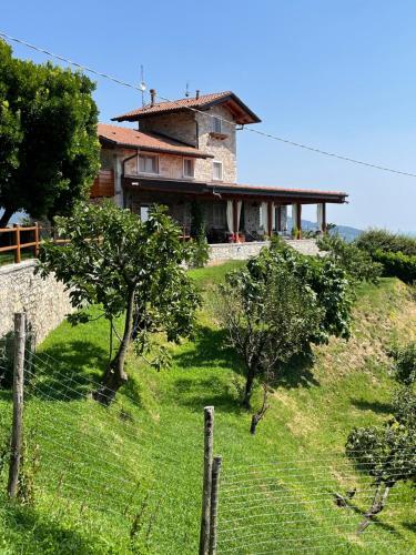 Exterior view of LE LANTERNE