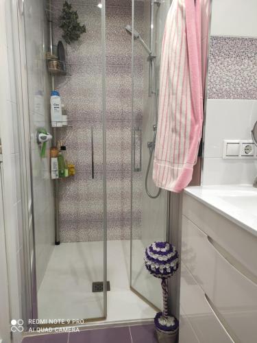 Comoda y moderna HABITACION DOBLE 5