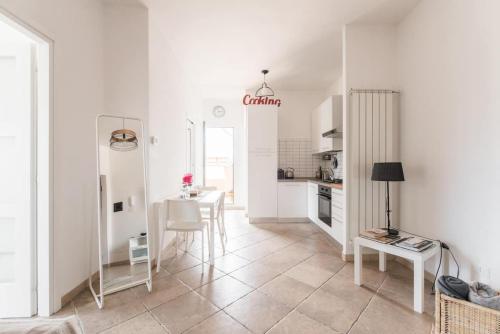  SEA- ROOM-E, Pension in Ladispoli