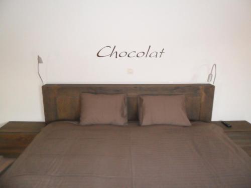 B&B Caramel - image 7