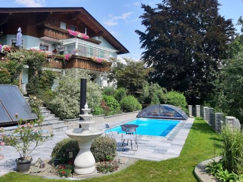 Ferienwohnung Anna Zechner in Flattach, Österreich
