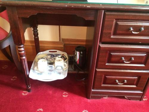 Bellevue Guest House - image 12