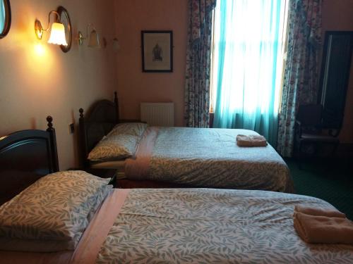 Bellevue Guest House - image 2