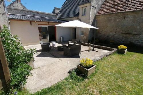 Maison chaleureuse et de détente avec piscine et spa