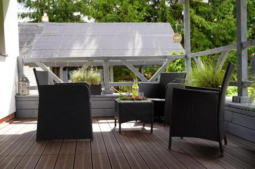 Siedlisko pod świerkami-Twój własny kawałek raju Siedlisko pod świerkami-Twój własny kawałek raju