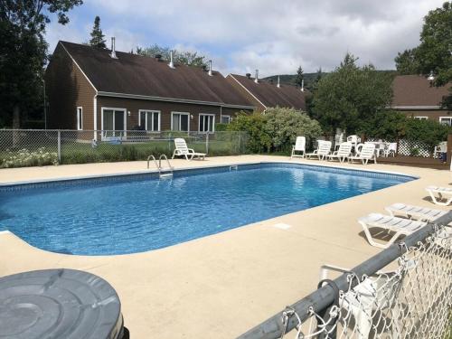 Le Chaleureux in บัวเพร (QC)