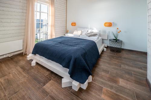 Pakri Parun Pakri Parun