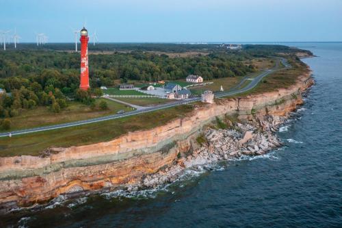 Pakri Parun Pakri Parun